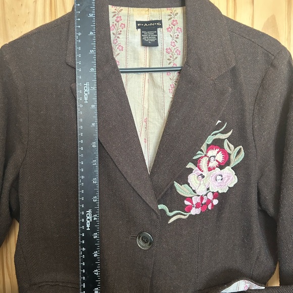Tweed jacket - Picture 5 of 13